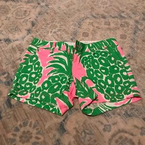 Lilly Pulitzer Callahan shorts size 8 EUC
